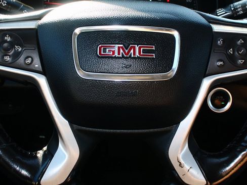 Used 2019 GMC Terrain SLT w/ Preferred Package image 13