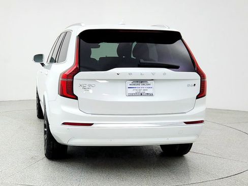 New 2025 Volvo XC90 B6 Plus w/ Protection Package Premier image 6