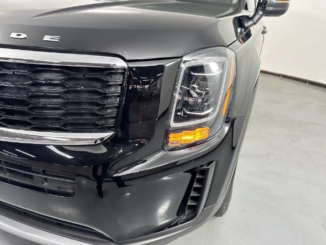 Used 2022 Kia Telluride LX AWD/4WD image 30