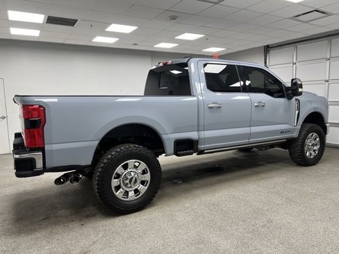 Used 2024 Ford F350 Lariat w/ Lariat Ultimate Package image 11