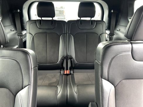 Used 2024 Jeep Grand Cherokee L Altitude image 27