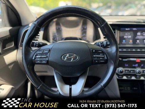 Used 2019 Hyundai Elantra Value Edition FWD image 28