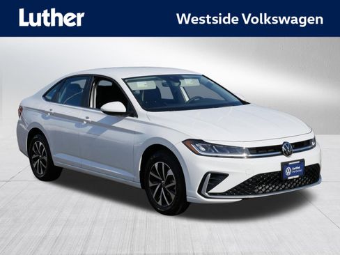 Used 2026 Volkswagen Jetta S image 1