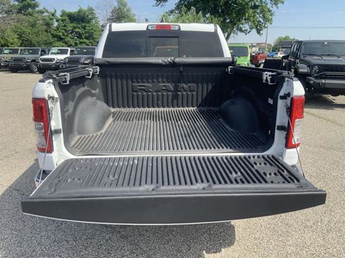 Used 2022 RAM 1500 Big Horn AWD/4WD image 6