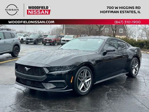 Used 2025 Ford Mustang Coupe image 1