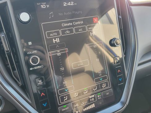 Certified 2025 Subaru Crosstrek 2.5i Limited w/ Popular Package #3A image 12