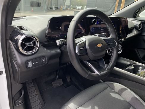 Used 2024 Chevrolet Blazer EV LT AWD/4WD image 2
