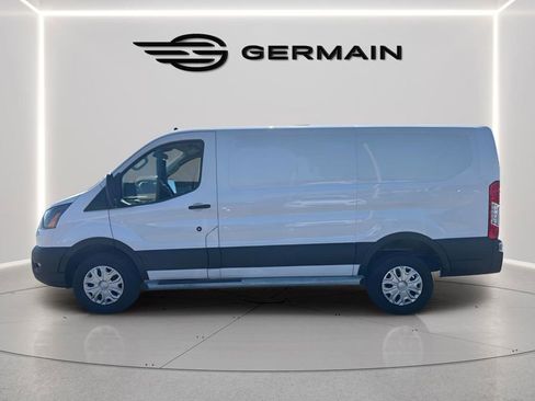 Certified 2024 Ford Transit 250 Low Roof w/ Exterior Upgrade Package RWD image 5