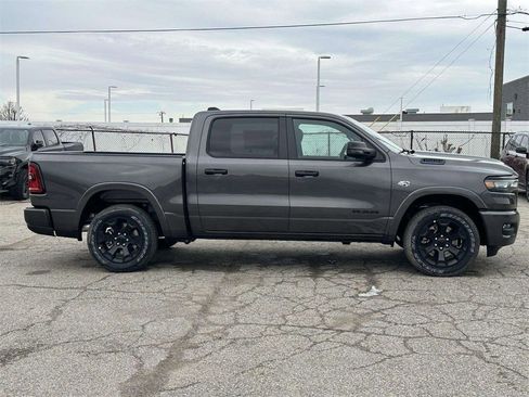New 2026 RAM 1500 4x4 Crew Cab image 2