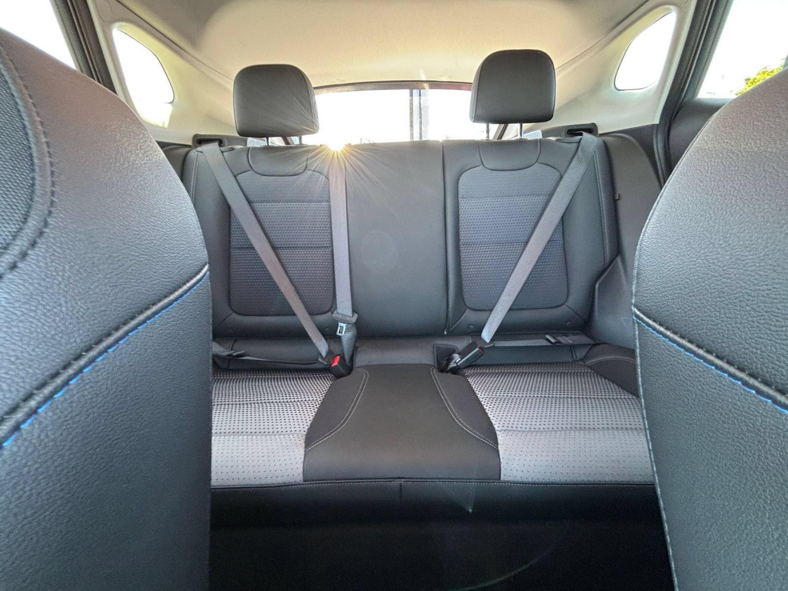 Used 2025 Chevrolet Trax LT FWD image 36
