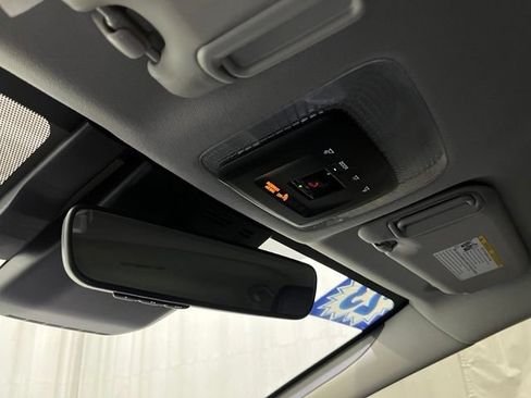 Certified 2023 Toyota Prius XLE FWD image 21
