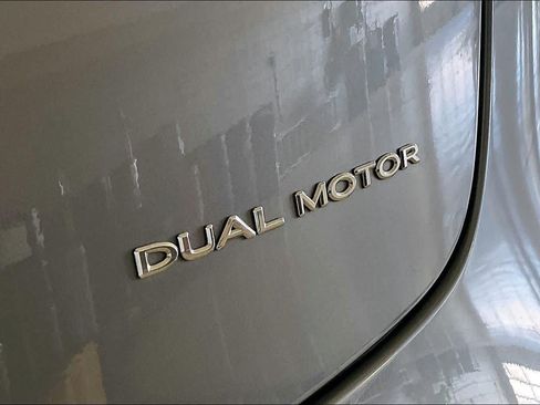 Used 2025 Tesla Model 3 Long Range AWD/4WD image 9