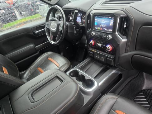 Used 2020 GMC Sierra 1500 AT4 w/ AT4 Premium Package image 10