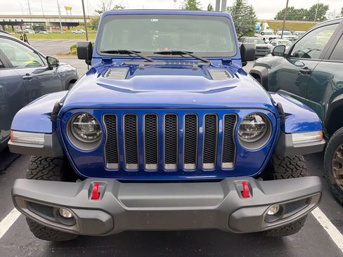 Used 2019 Jeep Wrangler Unlimited Rubicon AWD/4WD image 3