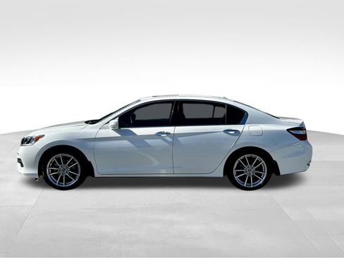 Used 2017 Honda Accord EX-L image 8