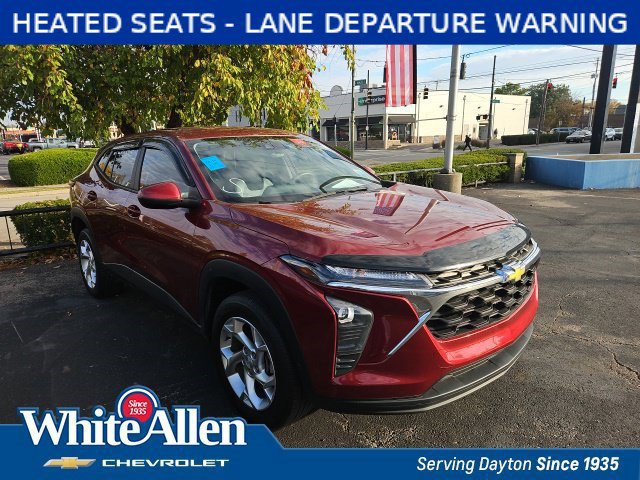 Used 2024 Chevrolet Trax LS w/ LS Convenience Package FWD image 1