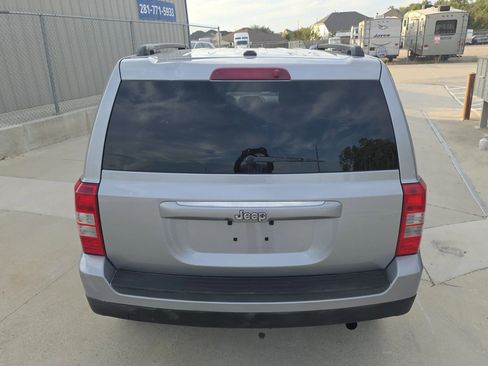 Used 2017 Jeep Patriot Sport w/ Power Value Group image 14