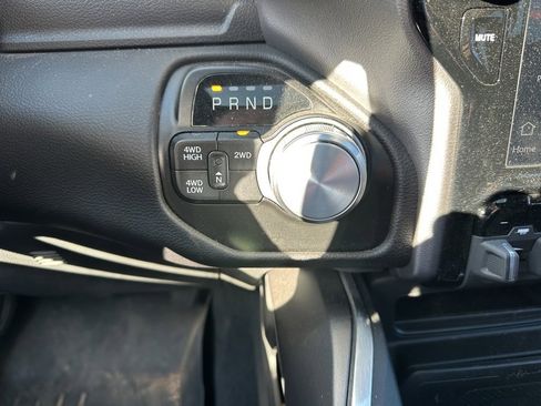 Used 2022 RAM 2500 Laramie image 32