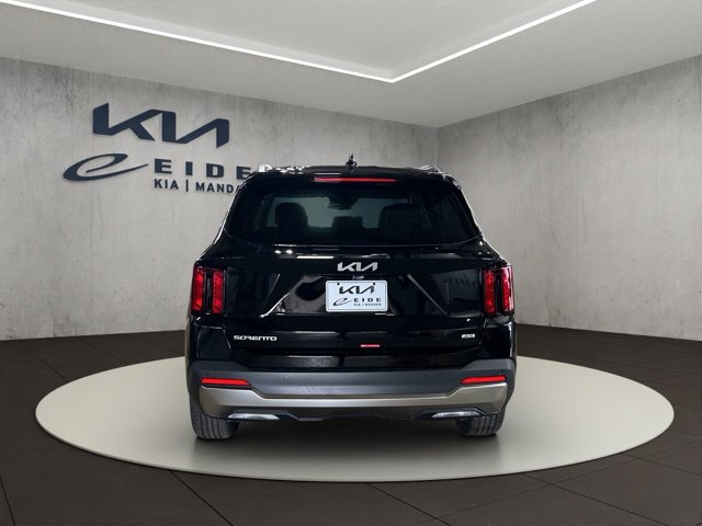 New 2026 Kia Sorento S AWD/4WD image 4