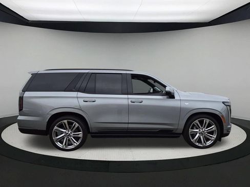 Certified 2025 Cadillac Escalade Sport Platinum AWD/4WD image 8