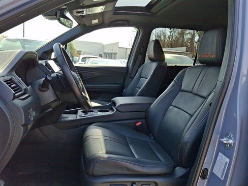 Used 2024 Honda Passport TrailSport image 14