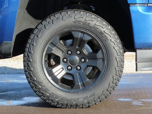 Certified 2017 Chevrolet Silverado 1500 LT w/ All Star Edition image 13