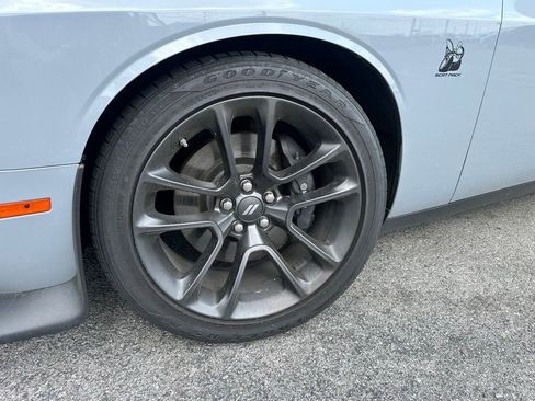 Used 2021 Dodge Challenger R/T Scat Pack RWD image 25