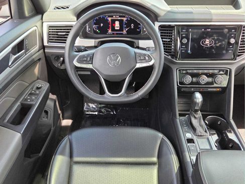 Used 2021 Volkswagen Atlas Cross Sport SEL FWD image 13