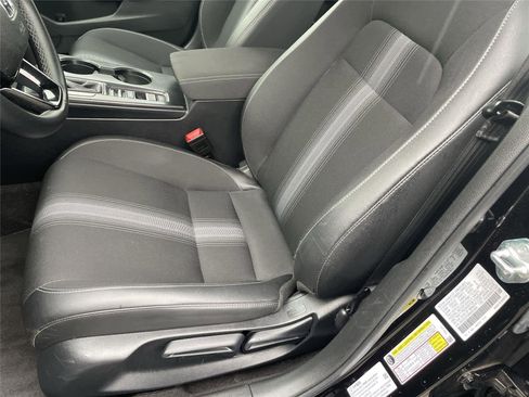 Used 2024 Honda Civic Sport image 12