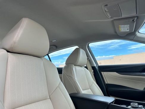 Certified 2023 Nissan Maxima SV w/ Floor Mat Group FWD image 19