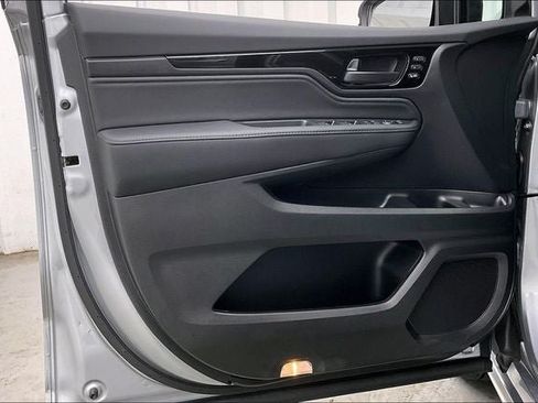 Certified 2026 Honda Odyssey Touring image 21