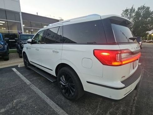 Used 2020 Lincoln Navigator Reserve w/ Equipment Group 208A Reserve AWD/4WD image 4