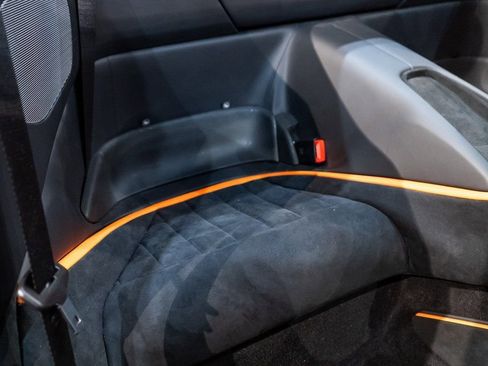 Certified 2025 Ferrari Roma Spider image 37