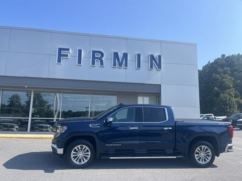 Used 2023 GMC Sierra 1500 SLT w/ SLT Convenience Package AWD/4WD image 1