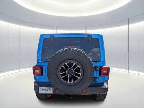 New 2026 Jeep Wrangler Unlimited Rubicon w/ Xtreme 35 Tire Package AWD/4WD image 5