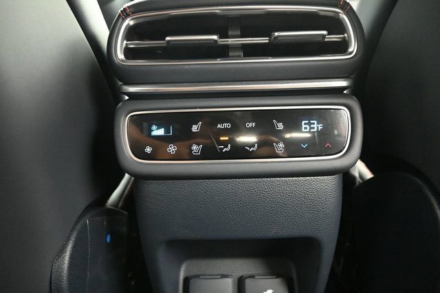 Used 2025 Genesis GV80 3.5T e-SC AWD/4WD image 19