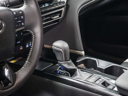 Used 2026 Toyota Camry SE image 26