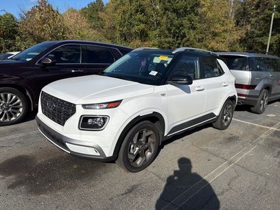 Used 2023 Hyundai Venue Limited