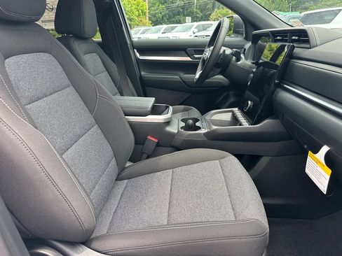 New 2026 GMC Terrain Elevation w/ Technology Package II FWD image 14