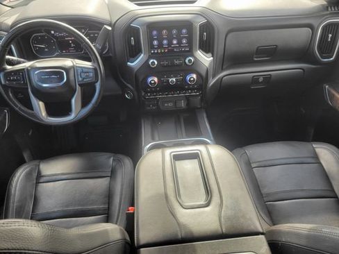 Used 2022 GMC Sierra 2500 Denali w/ Denali Ultimate Package image 11