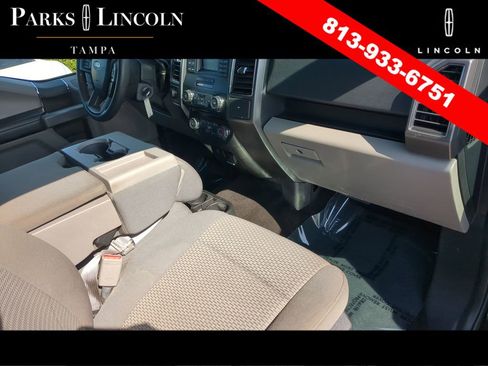 Used 2017 Ford F150 XLT AWD/4WD image 11