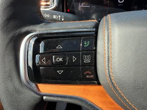 Certified 2024 Jeep Grand Wagoneer L Series III w/ Rear Seat Video Group 1 AWD/4WD image 28
