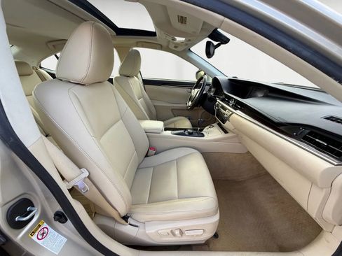 Used 2013 Lexus ES 350 w/ Premium Pkg image 13