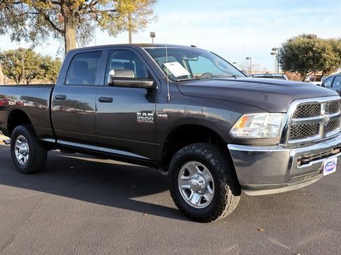 Used 2016 RAM 2500 Tradesman w/ Chrome Appearance Group image 10