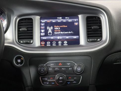 Used 2022 Dodge Charger GT w/ Blacktop Package image 29