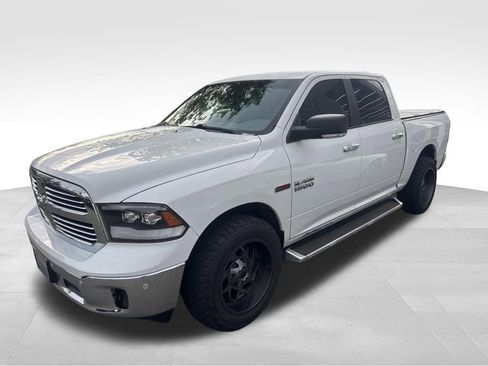Used 2018 RAM 1500 Big Horn image 2