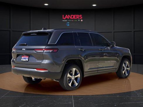 New 2026 Jeep Grand Cherokee Limited AWD/4WD image 3
