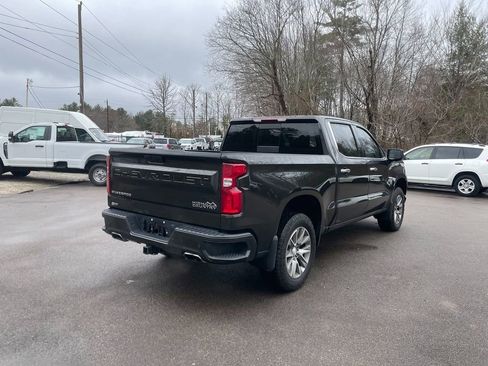 Used 2022 Chevrolet Silverado 1500 High Country w/ Z71 Off-Road Package AWD/4WD image 5