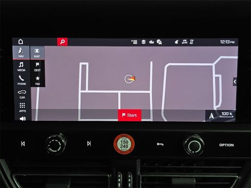 Used 2025 Porsche Macan image 18