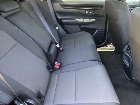 Used 2025 Honda CR-V LX image 18